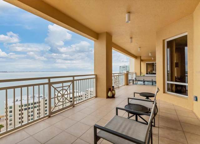 Property at 35 Watergate Dr #1203, Sarasota, FL 34236, 3 beds, 3 baths