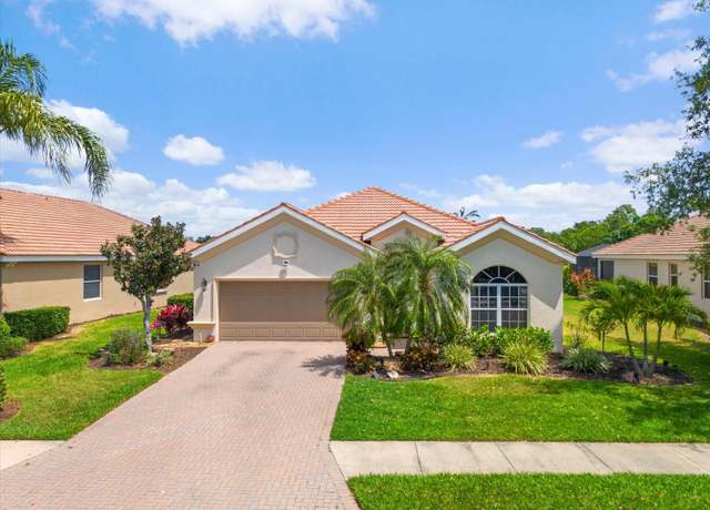 Property at 203 Winding River Trl, Bradenton, FL 34212, 3 beds, 2 baths