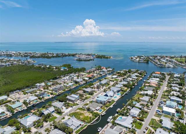 Property at 507 75th St, Holmes Beach, FL 34217