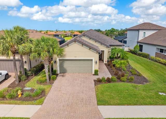 Property at 8725 Amaretto Ave, Sarasota, FL 34238, 2 beds, 2.5 baths