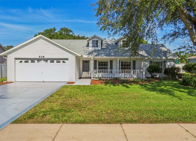 Property at 508 Woodview Dr, Tavares, FL 32778, 3 beds, 2 baths
