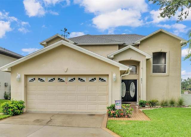 Property at 601 Peninsular Dr, Lakeland, FL 33813, 4 beds, 3 baths