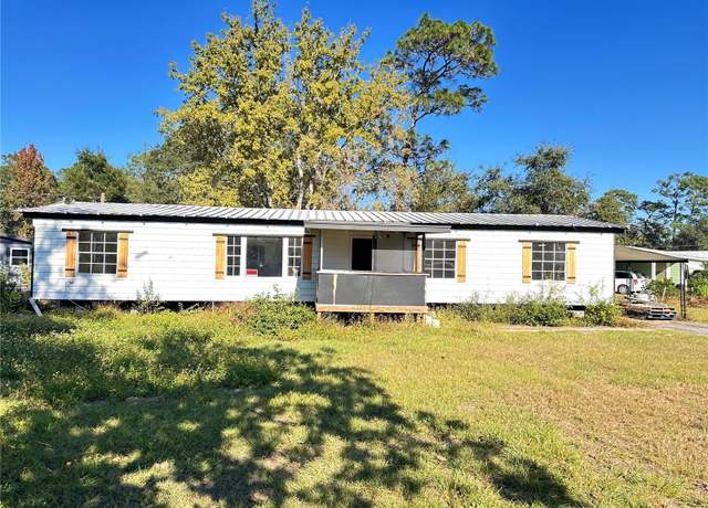 Property at 2041 SE 173rd Ave, Silver Springs, FL 34488, 3 beds, 2 baths