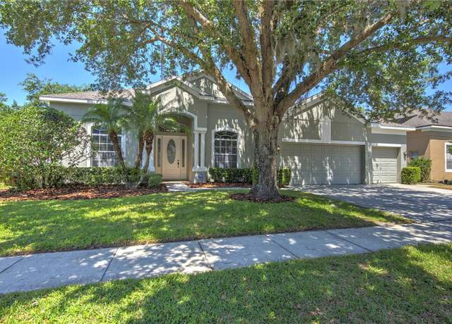 Property at 7167 Winding Lake Cir, Oviedo, FL 32765, 4 beds, 3 baths