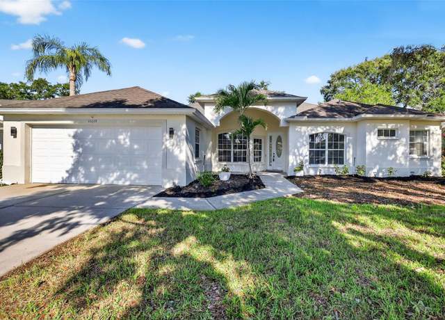 Property at 11019 Pine Lilly Pl, Lakewood Ranch, FL 34202, 4 beds, 3 baths
