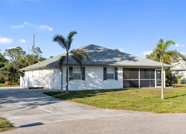 Property at 222 Pine Glen Ct, Englewood, FL 34223, 4 beds, 2 baths