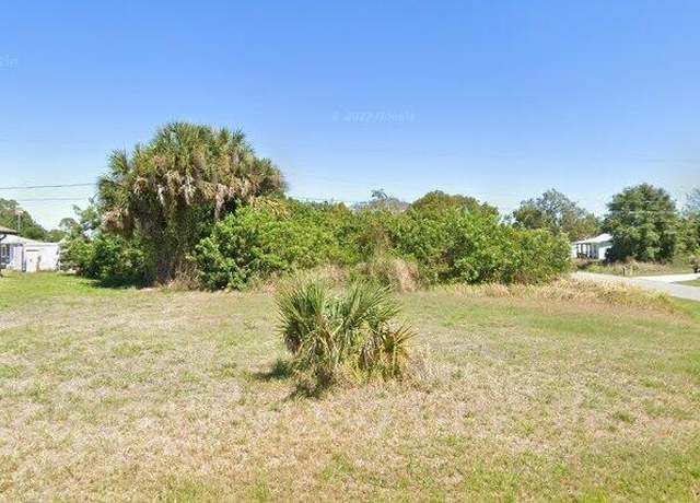 Property at 431 Spring Lake Blvd NW, Port Charlotte, FL 33952