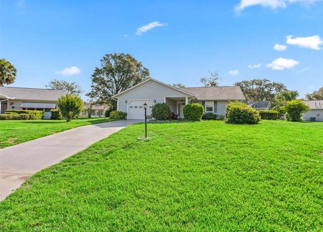 Property at 512 Galloway Ct, Leesburg, FL 34788, 2 beds, 2 baths