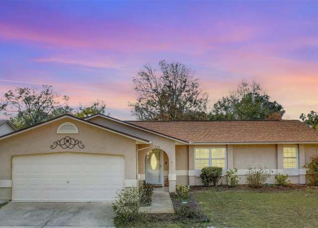 Property at 206 Memphis Pl, St Cloud, FL 34769, 3 beds, 2 baths