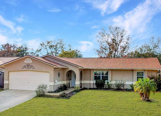 Property at 206 Memphis Pl, St Cloud, FL 34769, 3 beds, 2 baths
