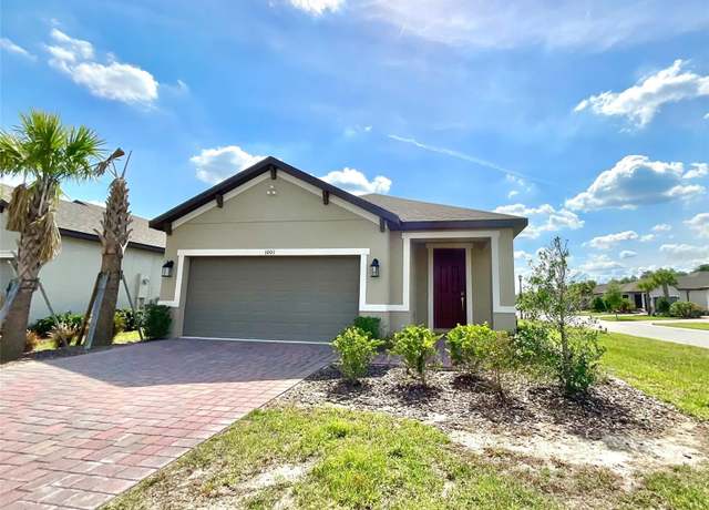 Property at 1001 Umbria Dr, Poinciana, FL 34759, 2 beds, 2 baths