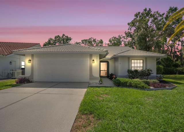 Property at 6065 Marella Ct, Sarasota, FL 34243, 3 beds, 2 baths