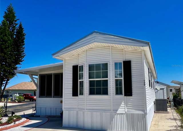 Property at 540 Royal Troon Loop, Davenport, FL 33837, 2 beds, 2 baths