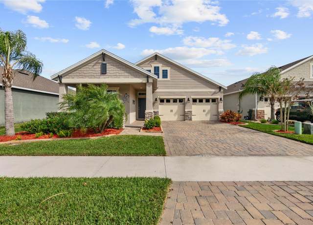 Property at 211 Venetian Palms Blvd, New Smyrna Beach, FL 32168, 4 beds, 3 baths