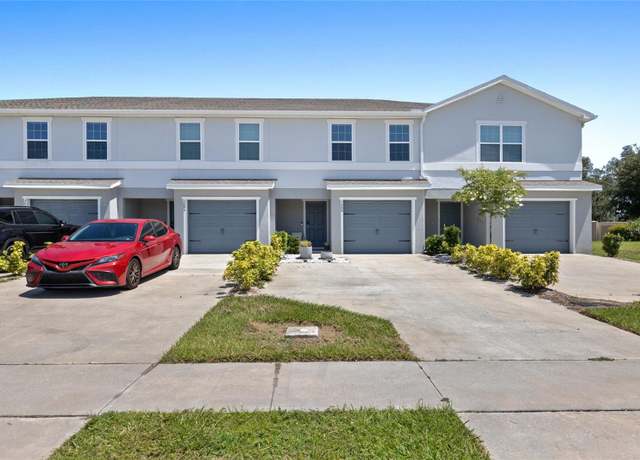 Property at 3084 Fieldwood Cir, St Cloud, FL 34772, 3 beds, 2.5 baths