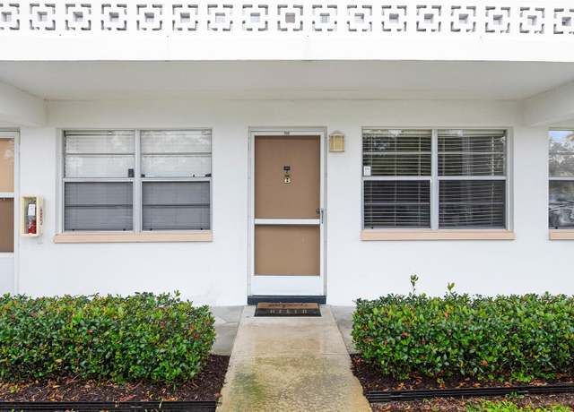 Property at 1000 79th Ave N #102, St Petersburg, FL 33702, 1 bed, 1 bath