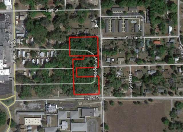 Property at 207 S Old Wire Rd, Wildwood, FL 34785