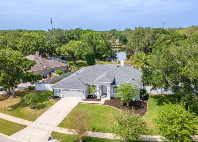 Property at 17205 Tiffany Shore Dr, Lutz, FL 33549, 4 beds, 2 baths