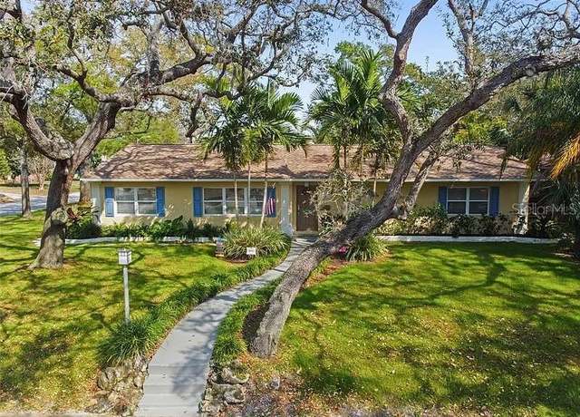 Property at 441 47th St N, St Petersburg, FL 33713, 3 beds, 2 baths