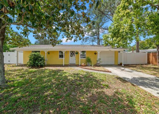 Property at 1019 Goshen Rd, Tarpon Springs, FL 34689, 2 beds, 1 bath