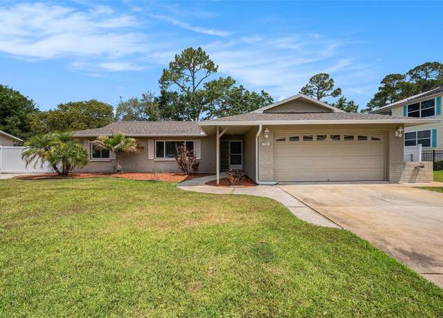 Property at 5905 Berkford Dr, Holiday, FL 34690, 2 beds, 2 baths