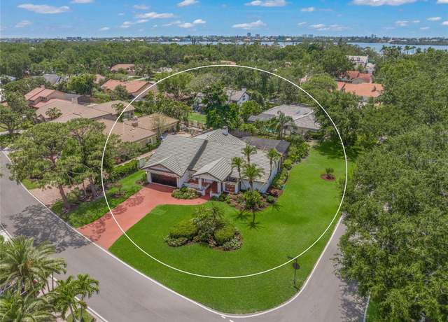 Property at 4636 Pine Harrier Dr, Sarasota, FL 34231, 3 beds, 2.5 baths