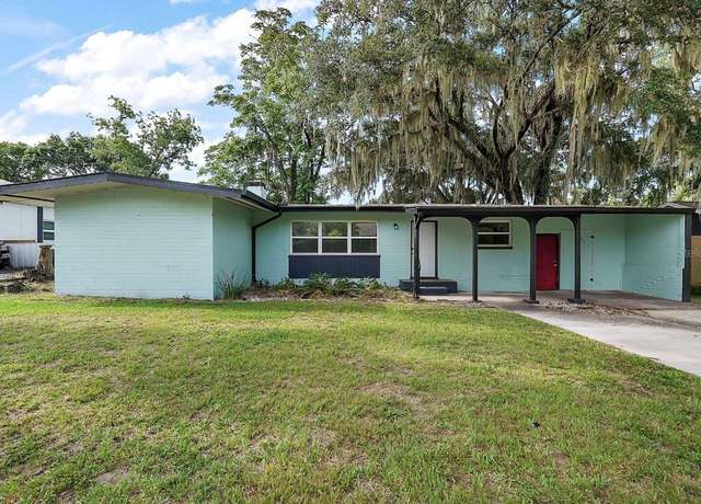 Property at 1138 NE 12th St, Ocala, FL 34470, 4 beds, 2 baths