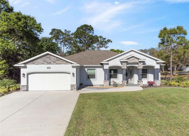 Property at 4113 Orchid Blvd, Lake Wales, FL 33898, 4 beds, 3 baths