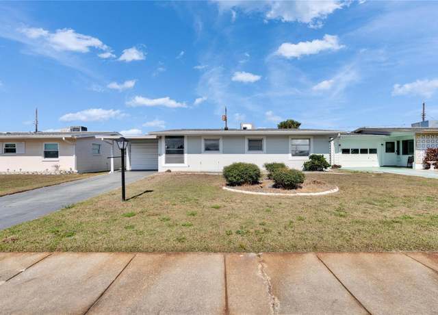 Property at 1531 Council Dr, Sun City Center, FL 33573, 2 beds, 2 baths