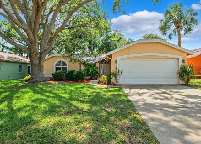 Property at 11510 92nd Way, Largo, FL 33773, 4 beds, 2 baths