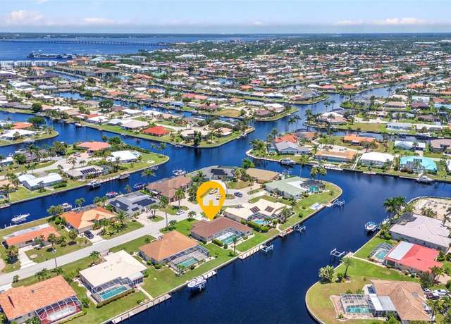 Property at 1615 Via Bianca, Punta Gorda, FL 33950, 3 beds, 3 baths