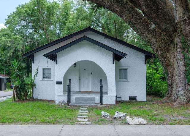 Property at 901 NW 3rd Ave, Gainesville, FL 32601, 3 beds, 2 baths