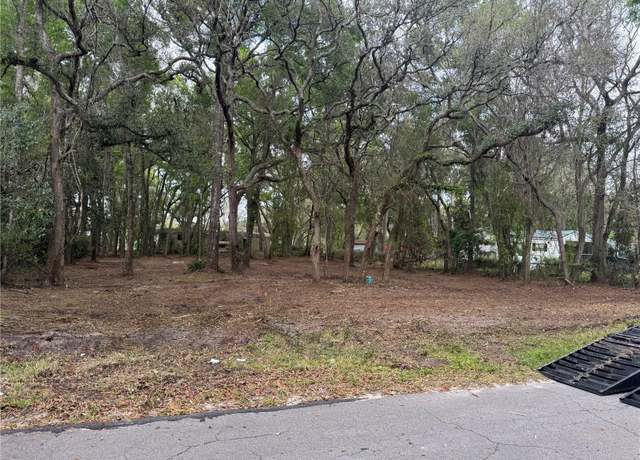 Property at 7791 NW 168th Ln, Trenton, FL 32693