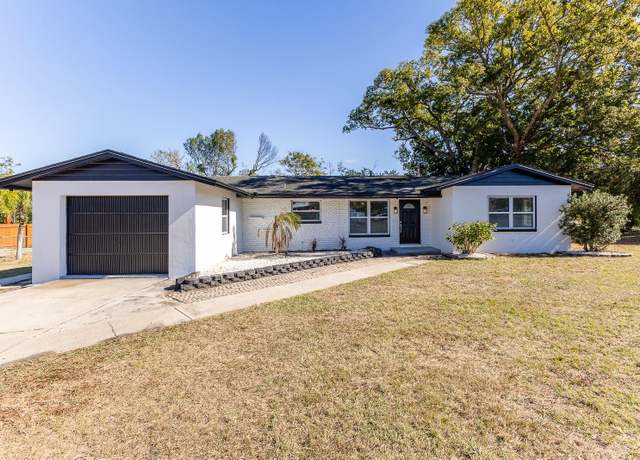 Property at 1627 Providence Blvd, Deltona, FL 32725, 3 beds, 2 baths