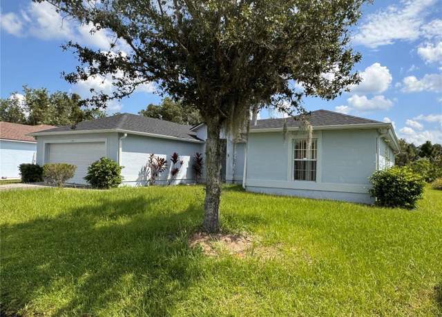 Property at 104 Crescent Ct, Kissimmee, FL 34758, 3 beds, 2 baths