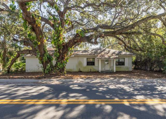 Property at 775 Pennsylvania Ave, Palm Harbor, FL 34683, 2 beds, 2 baths