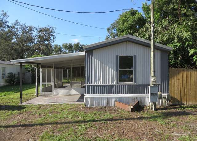 Property at 38532 Fir Ave, Zephyrhills, FL 33542, 2 beds, 2 baths