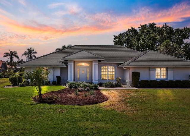 Property at 217 Rockwood Way, Englewood, FL 34223, 3 beds, 2 baths