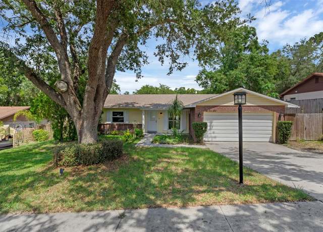 Property at 209 Edgewood Dr, Clermont, FL 34711, 3 beds, 2 baths