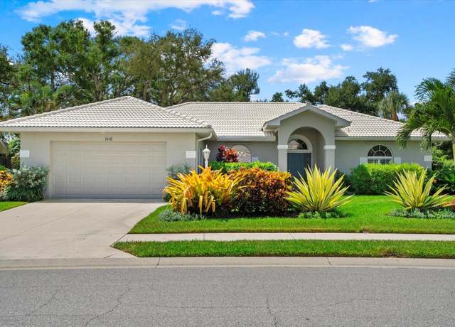 Property at 1416 Gleneagles Dr, Venice, FL 34292, 3 beds, 2 baths