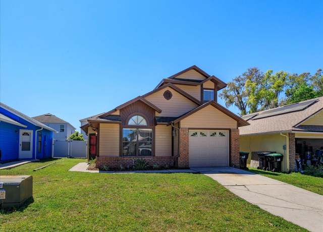 Property at 10020 Creekwater Blvd, Orlando, FL 32825, 3 beds, 2.5 baths