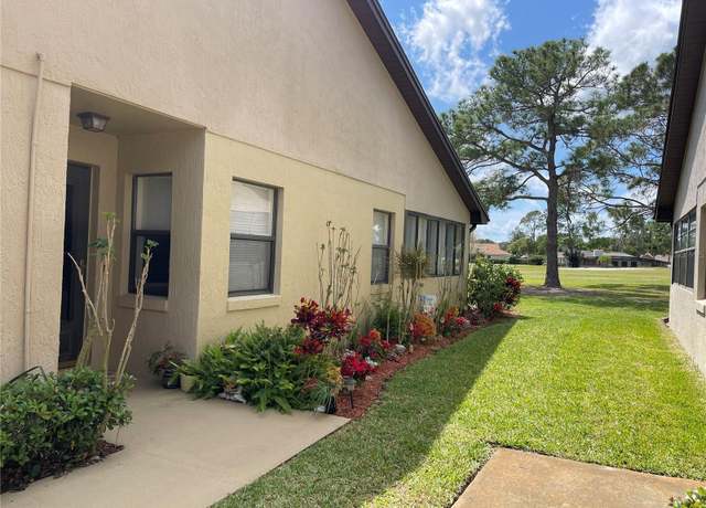 Property at 2809 Wingfoot Ct, Winter Haven, FL 33884, 2 beds, 2 baths