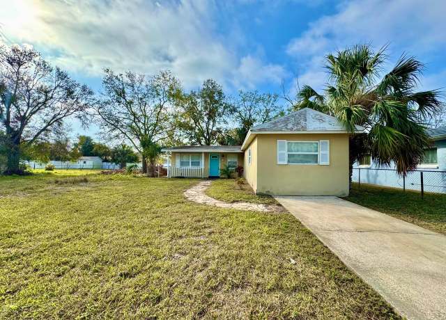 Property at 3902 W Iowa Ave, Tampa, FL 33616, 3 beds, 2 baths