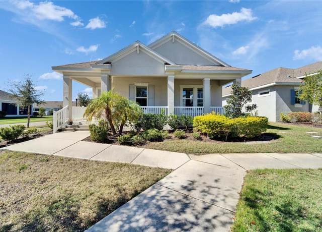 Property at 729 Winterside Dr, Apollo Beach, FL 33572, 3 beds, 2.5 baths