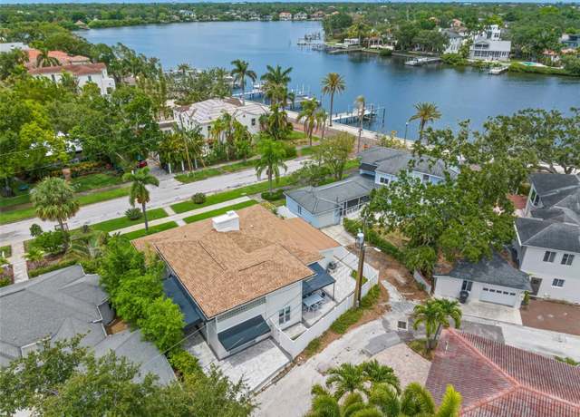 Property at 146 26th Ave NE, St Petersburg, FL 33704, 3 beds, 2.5 baths