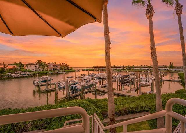 Property at 8708 Nautical View Ct, Tampa, FL 33615, 3 beds, 3.5 baths