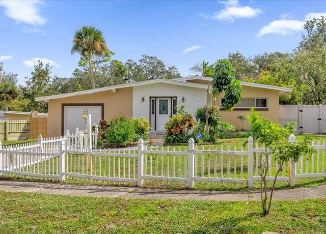 Property at 1809 Smith Dr N, Titusville, FL 32780, 3 beds, 2 baths