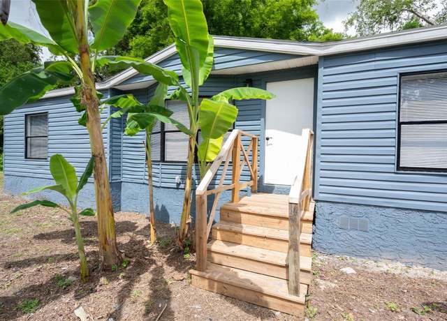 Property at 5027 SW 69th St, Gainesville, FL 32608, 4 beds, 2 baths