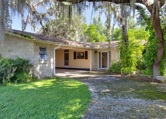 Property at 10 Spring Lake Way, Ocala, FL 34472, 2 beds, 2 baths