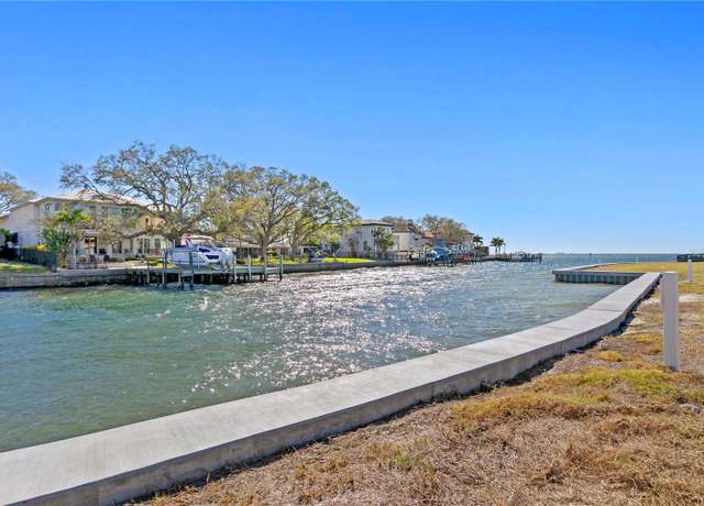Property at 5022 W Leona St, Tampa, FL 33629